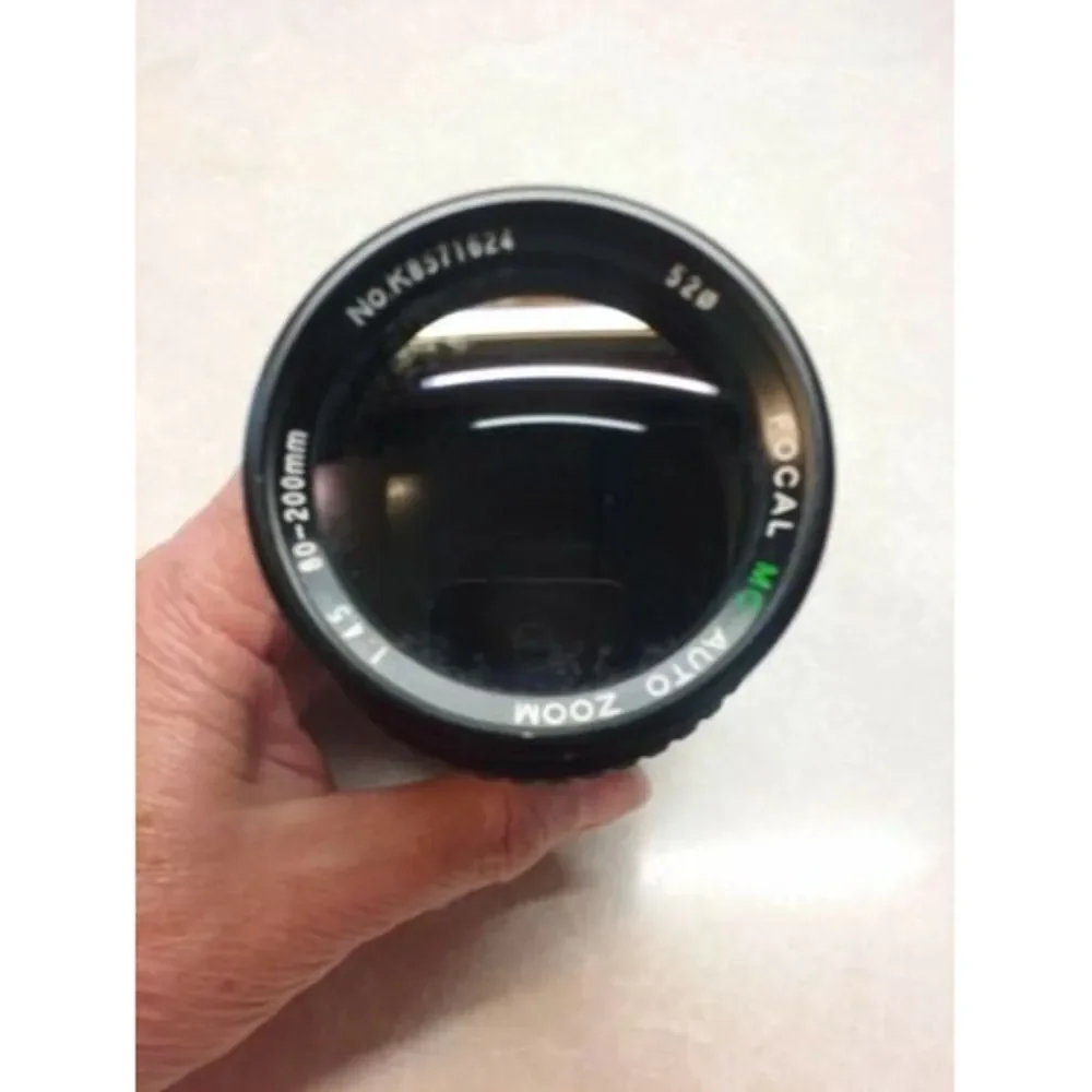 Focal MC Auto Zoom 1:4.5 80-200mm Camera Lens AS IS Untested